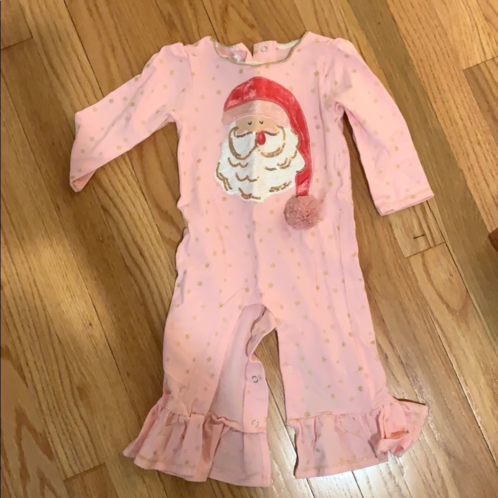 Mud pie 9-12 month Santa outfit